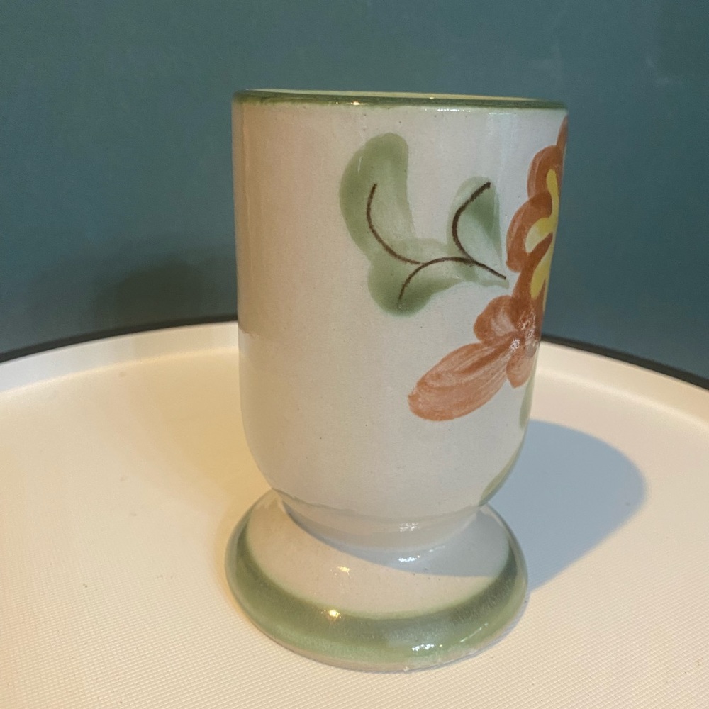 Vintage LOUISVILLE STONEWARE Pottery Footed Mug Flower Kentucky tall - Picture 4 of 8